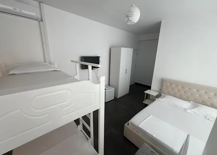 Seaside Toska Hotel